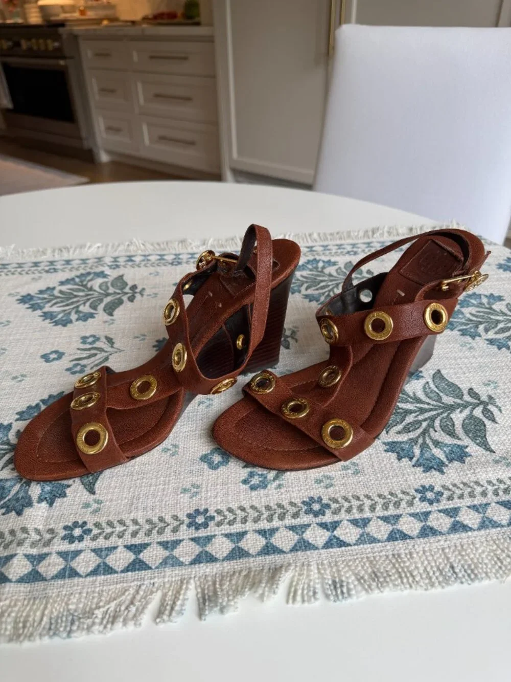 Tory Burch Kathryn Wedge Sandals | Gold Hardware | Womens Size 9